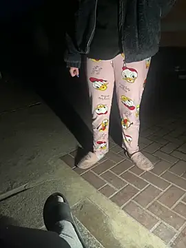 Teeny-Slut18 online show from 05.06.26