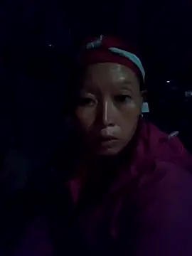 cute-kiss online show from 10.30.25