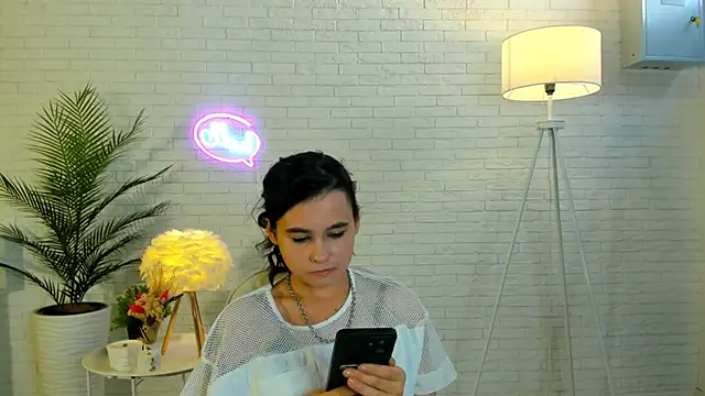 DinahLumb online show from 10.30.25