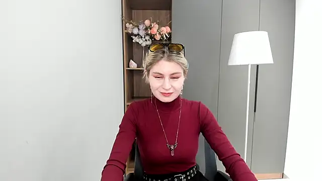 ShaunnaMachacek online show from 11.01.25