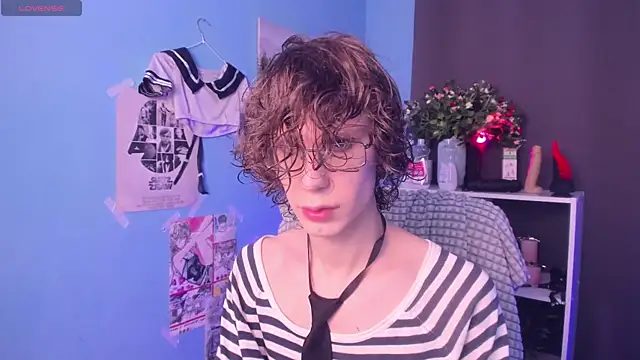 Snapshot of LeoBensyten chatting on 01.09.26 LeoBensyten online show from 01.09.26