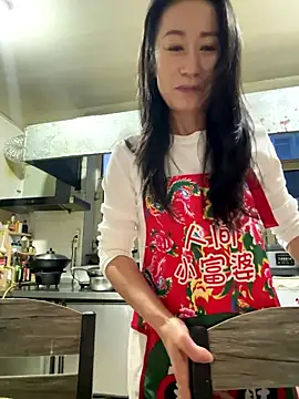 Snapshot of aniani11 chatting on 01.12.26 aniani11 online show from 01.12.26