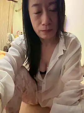 aniani11 online show from 04.29.26