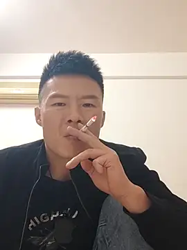 Snapshot of tian7788 chatting on 11.26.25 tian7788 online show from 11.26.25