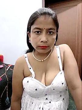 Snapshot of somagya chatting on 05.07.26 somagya online show from 05.07.26