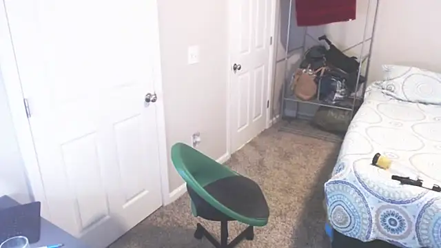 Snapshot of Chacho_1972 chatting on 11.17.25 Chacho 1972 online show from 11.17.25