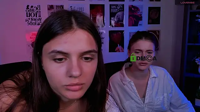 lisa dark  online show from 07.08.26