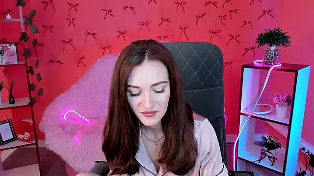 Snapshot of EdnaThomus chatting on 11.08.25 EdnaThomus online show from 11.08.25