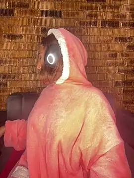 SP1CY MOMMY online show from 06.23.26