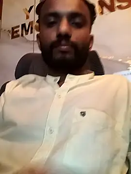 Snapshot of Advance01 chatting on 11.07.25 Advance01 online show from 11.07.25