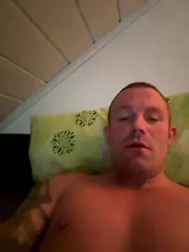 Snapshot of superbertok chatting on 01.17.26 superbertok online show from 01.17.26