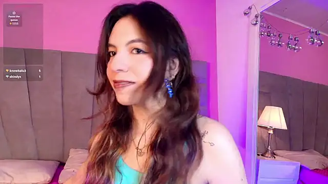 Snapshot of kittyblooms chatting on 02.02.26 kittyblooms online show from 02.02.26