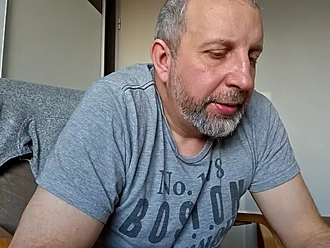 Snapshot of ghost430000 chatting on 11.30.25 ghost430000 online show from 11.30.25