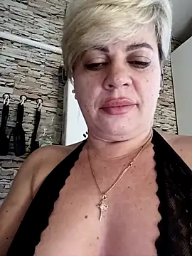 Snapshot of MilkySky chatting on 02.03.26 MilkySky online show from 02.03.26