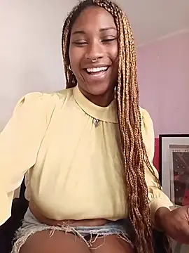 EvonyFoxxx online show from 07.05.26