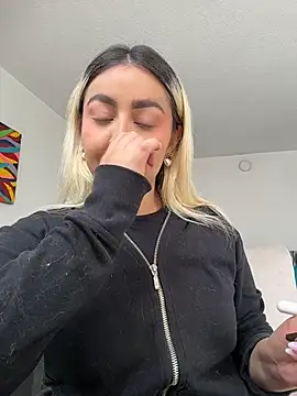 Snapshot of Elina_Hills chatting on 03.09.26 Elina Hills online show from 03.09.26