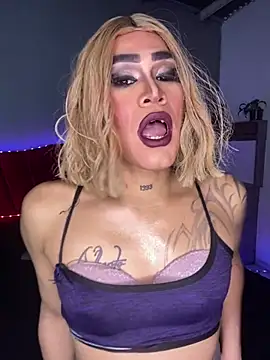 melani ferraraa  online show from 04.28.26