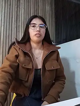 Snapshot of Valk_submissive chatting on 03.16.26 Valk submissive online show from 03.16.26