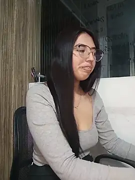 Snapshot of Valk_submissive chatting on 03.20.26 Valk submissive online show from 03.20.26