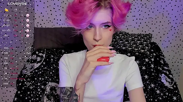 Snapshot of Angel_Julles chatting on 02.18.26 Angel Julles online show from 02.18.26