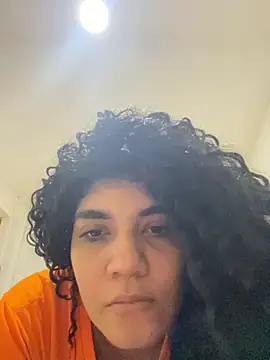 Snapshot of xiomara200 chatting on 10.30.25 xiomara200 online show from 10.30.25