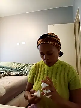 Snapshot of NewBeginnings8 chatting on 02.06.26 NewBeginnings8 online show from 02.06.26