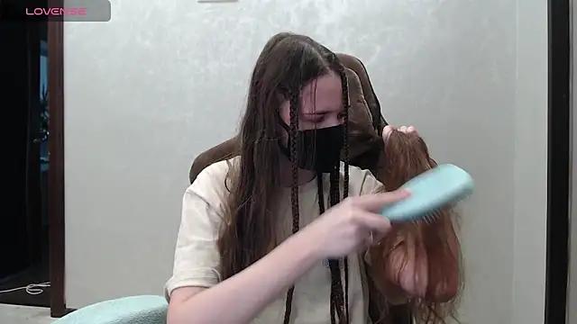 ZlatoslavaLo online show from 12.04.25