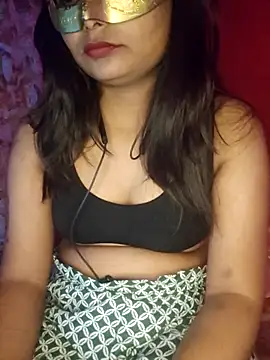 Snapshot of GoddessMikasa chatting on 11.30.25 GoddessMikasa online show from 11.30.25