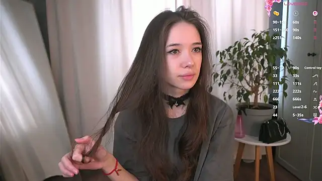 tinyanie online show from 02.06.26