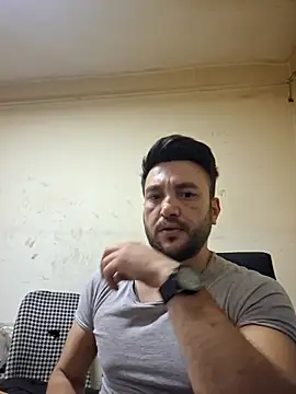 Snapshot of Eskoo-3 chatting on 10.30.25 Eskoo-3 online show from 10.30.25