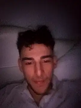 Snapshot of yasinesra757_ chatting on 12.16.25 yasinesra757 online show from 12.16.25