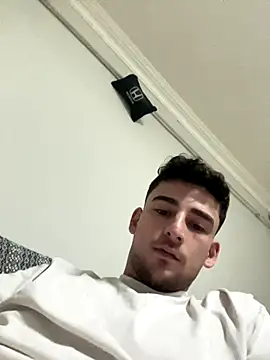 Snapshot of yasinesra757_ chatting on 01.05.26 yasinesra757 online show from 01.05.26