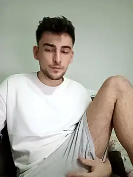 Snapshot of yasinesra757_ chatting on 01.12.26 yasinesra757 online show from 01.12.26