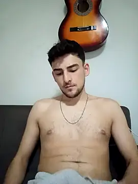 Snapshot of yasinesra757_ chatting on 01.14.26 yasinesra757 online show from 01.14.26