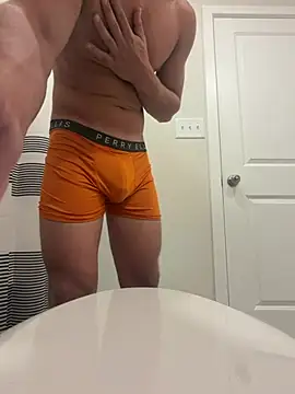 fitwhitecock online show from 08.04.26