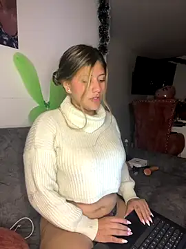 Crystall 15 online show from 12.03.25