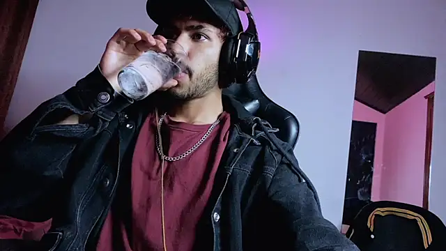 3v1l online show from 11.08.25