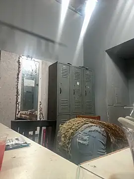 MadameMuse online show from 04.20.26