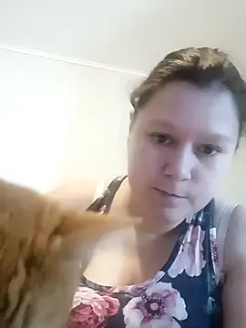 GlitterAuburn online show from 03.24.26