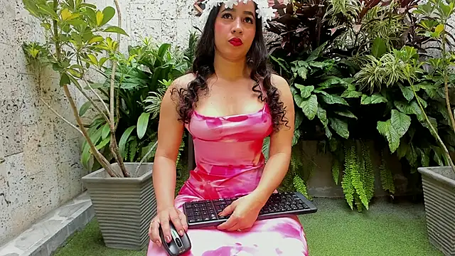 Staarhot online show from 02.20.26