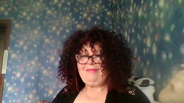 Snapshot of Milaniya606 chatting on 11.10.25 Milaniya606 online show from 11.10.25