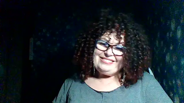 Snapshot of Milaniya606 chatting on 12.15.25 Milaniya606 online show from 12.15.25