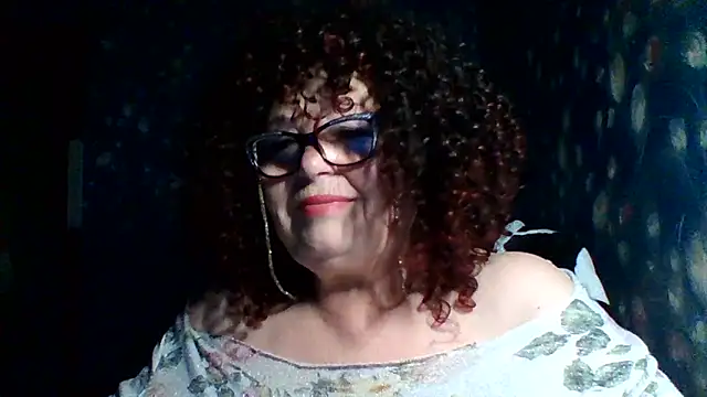 Snapshot of Milaniya606 chatting on 12.18.25 Milaniya606 online show from 12.18.25