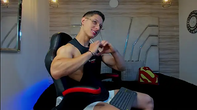 MAXTHOMSON online show from 11.22.25