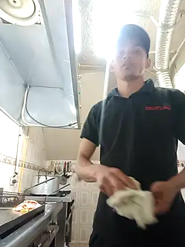 flacobb1 online show from 10.31.25