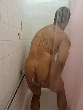 KittaReese4141 online show from 04.25.26