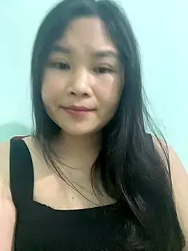 Snapshot of Blue-nice123 chatting on 10.31.25 Blue-nice123 online show from 10.31.25