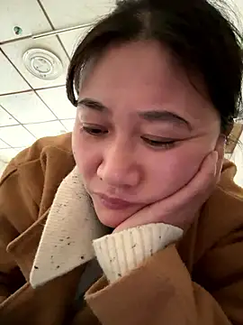 Snapshot of daaqnn chatting on 01.19.26 daaqnn online show from 01.19.26