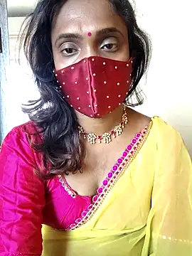 Snapshot of Queen-dhivya chatting on 03.03.26 Queen-dhivya online show from 03.03.26