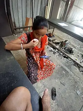 Snapshot of cuteriya5 chatting on 11.16.25 cuteriya5 online show from 11.16.25